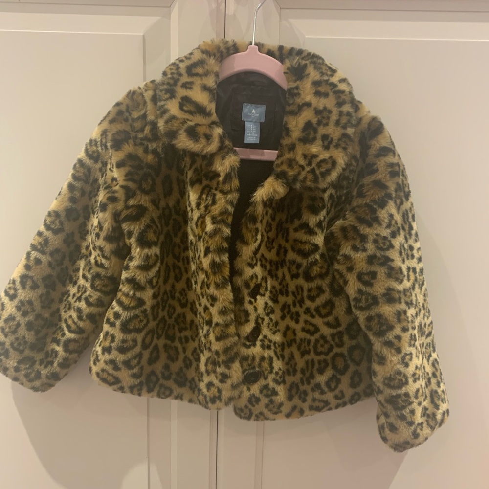 Baby Gap 4T leopard fur coat in perfect condition!